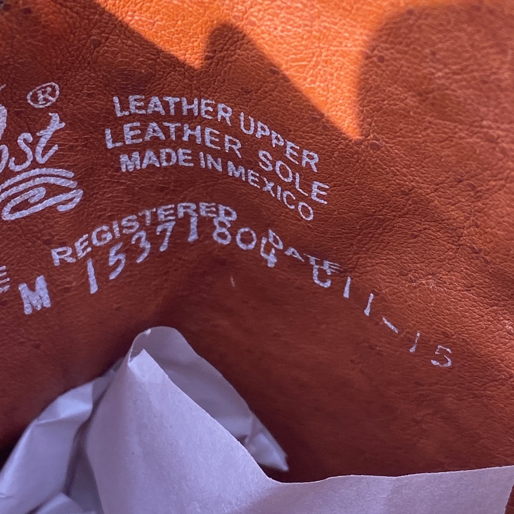✨️Dan Post Leather Riveted Cowboy Boots! - Picture 11 of 14